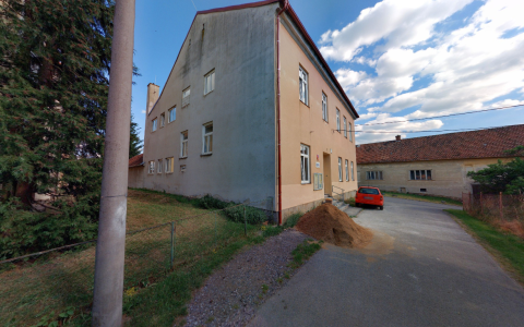 Veverské Knínice ZŠ